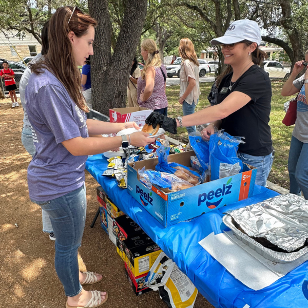 Kristi Schmidt at Athletic Cookout